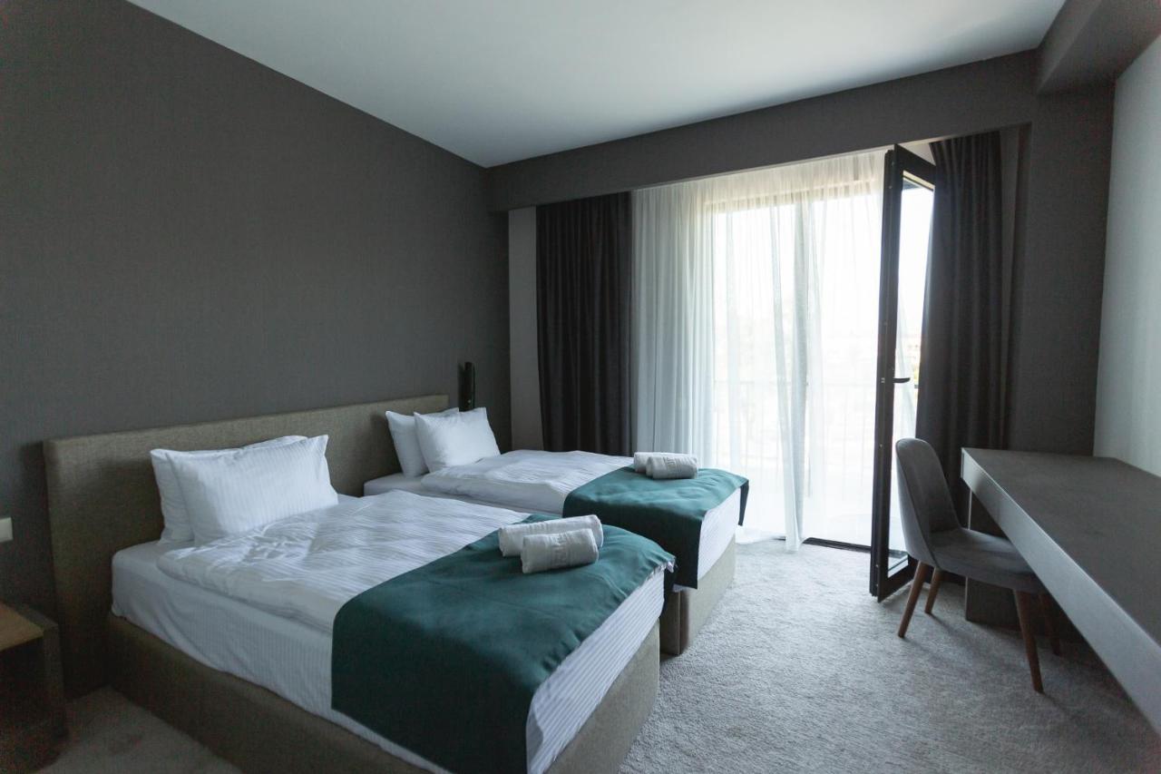 West Inn Georgia Kutaisi Esterno foto