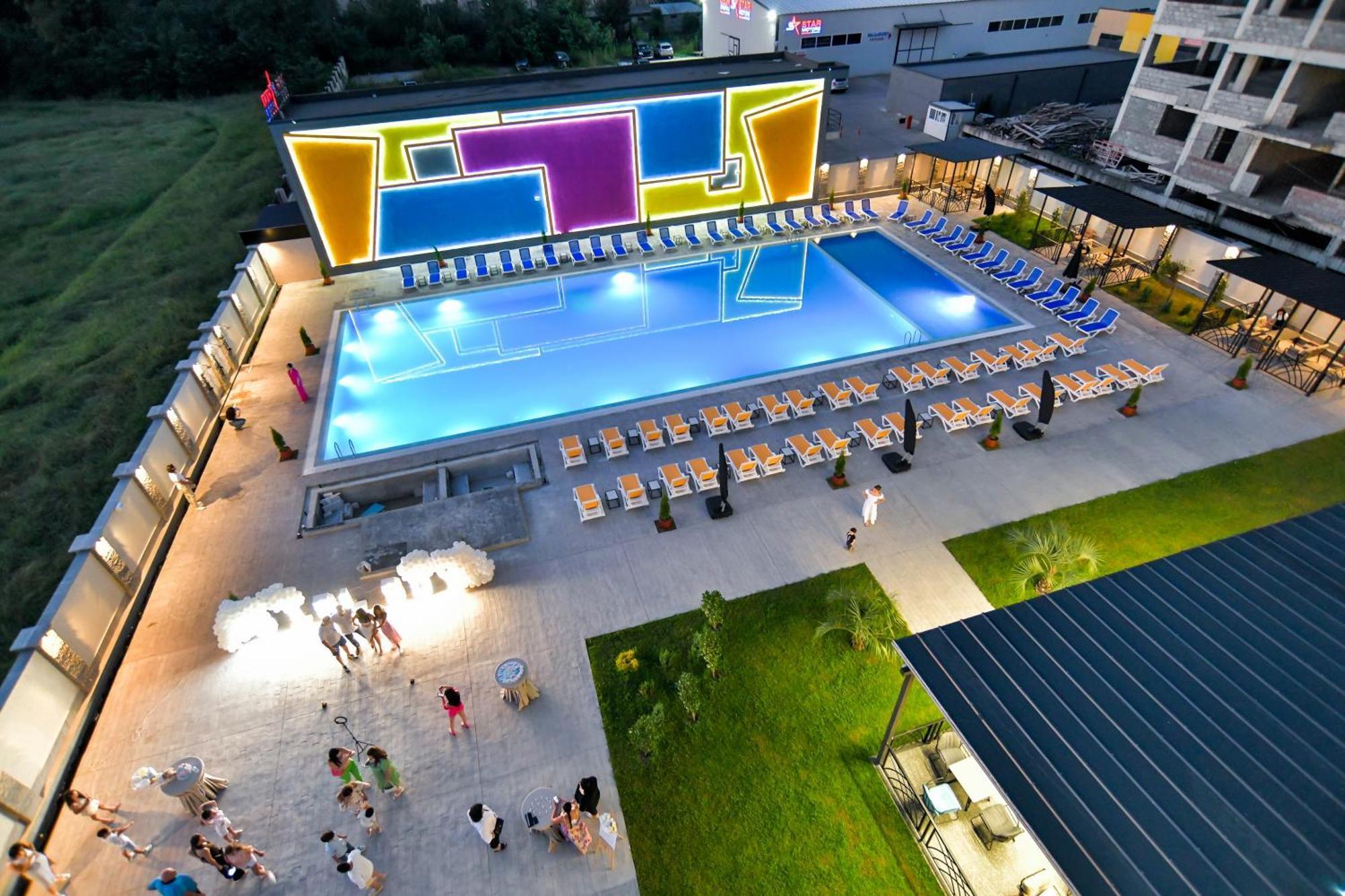 West Inn Georgia Kutaisi Esterno foto